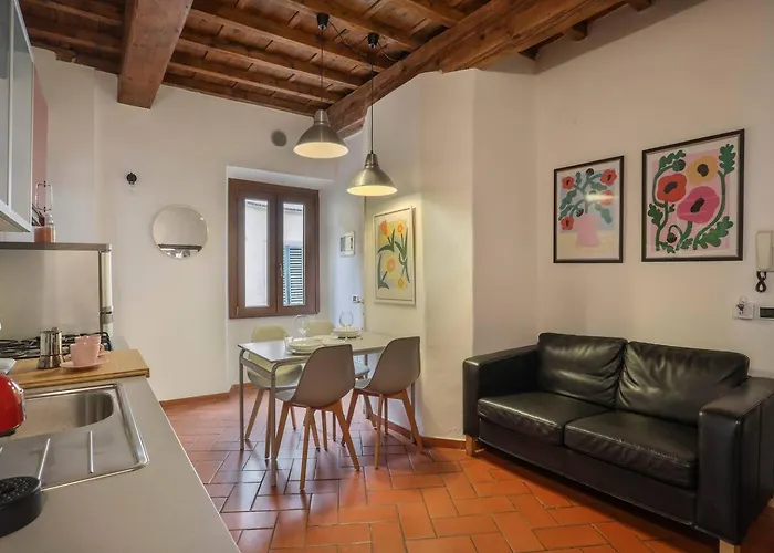 Apartman Lovely Cozy Flat 2 Bedrooms Firenze