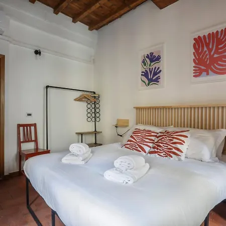 Lovely Cozy Flat 2 Bedrooms *